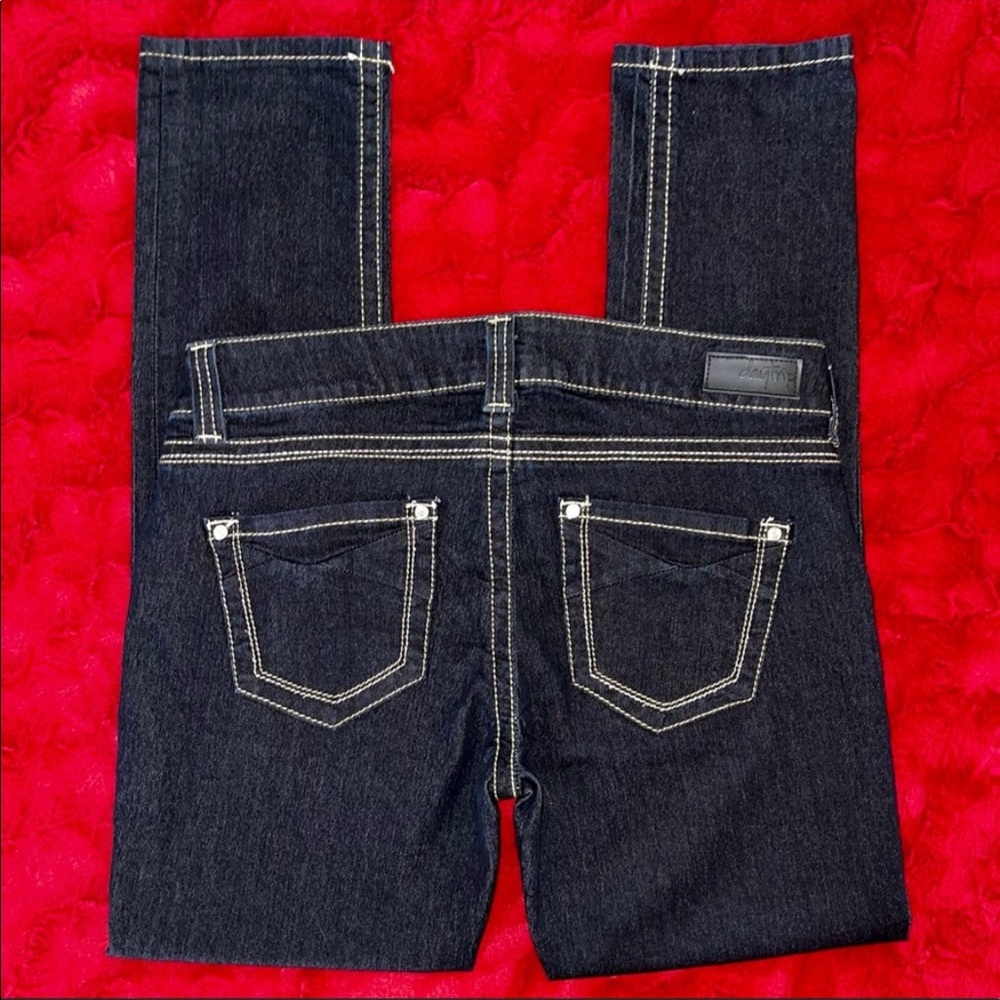 Daytrip Virgo Skinny Jeans Dark Wash Women’s Size 31